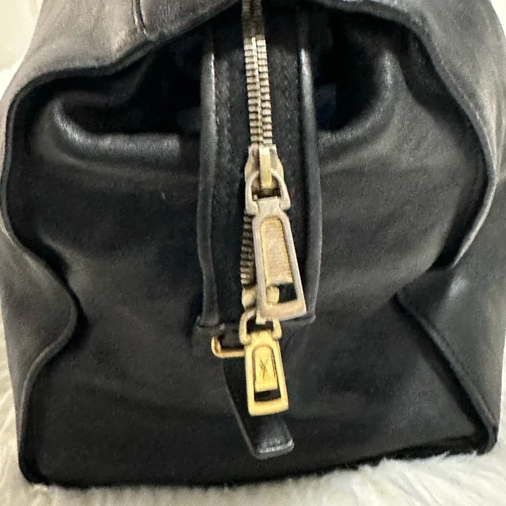 Yves Saint Laurent Black Leather Chyc Cabas Hand Bag  with Gold Accent - Picture 7 of 10